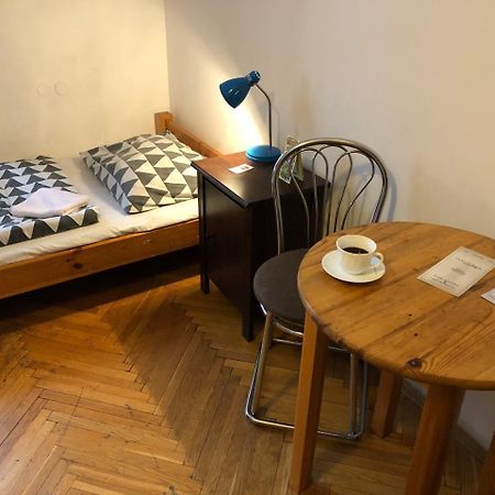 Hostel Bemma - Ozonowane Pokoje Wrocław Buitenkant foto