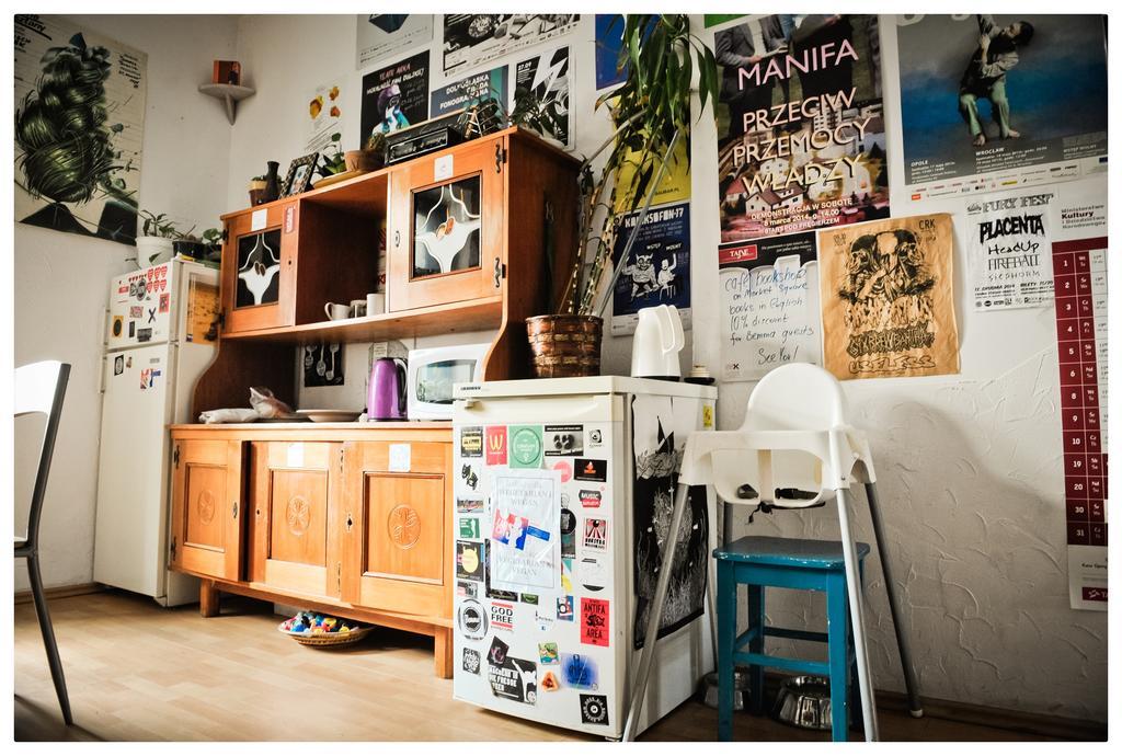 Hostel Bemma - Ozonowane Pokoje Wrocław Buitenkant foto