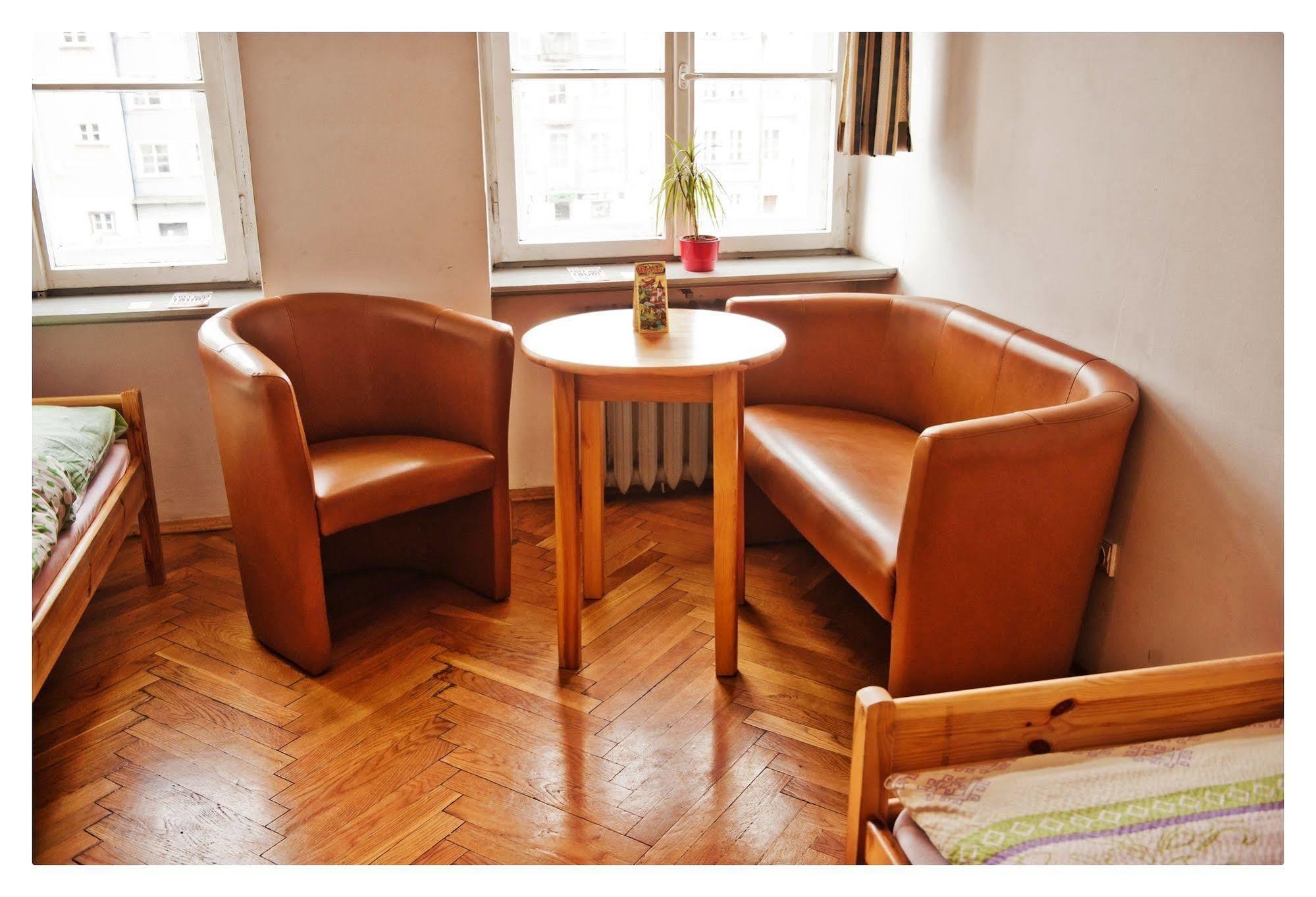 Hostel Bemma - Ozonowane Pokoje Wrocław Buitenkant foto