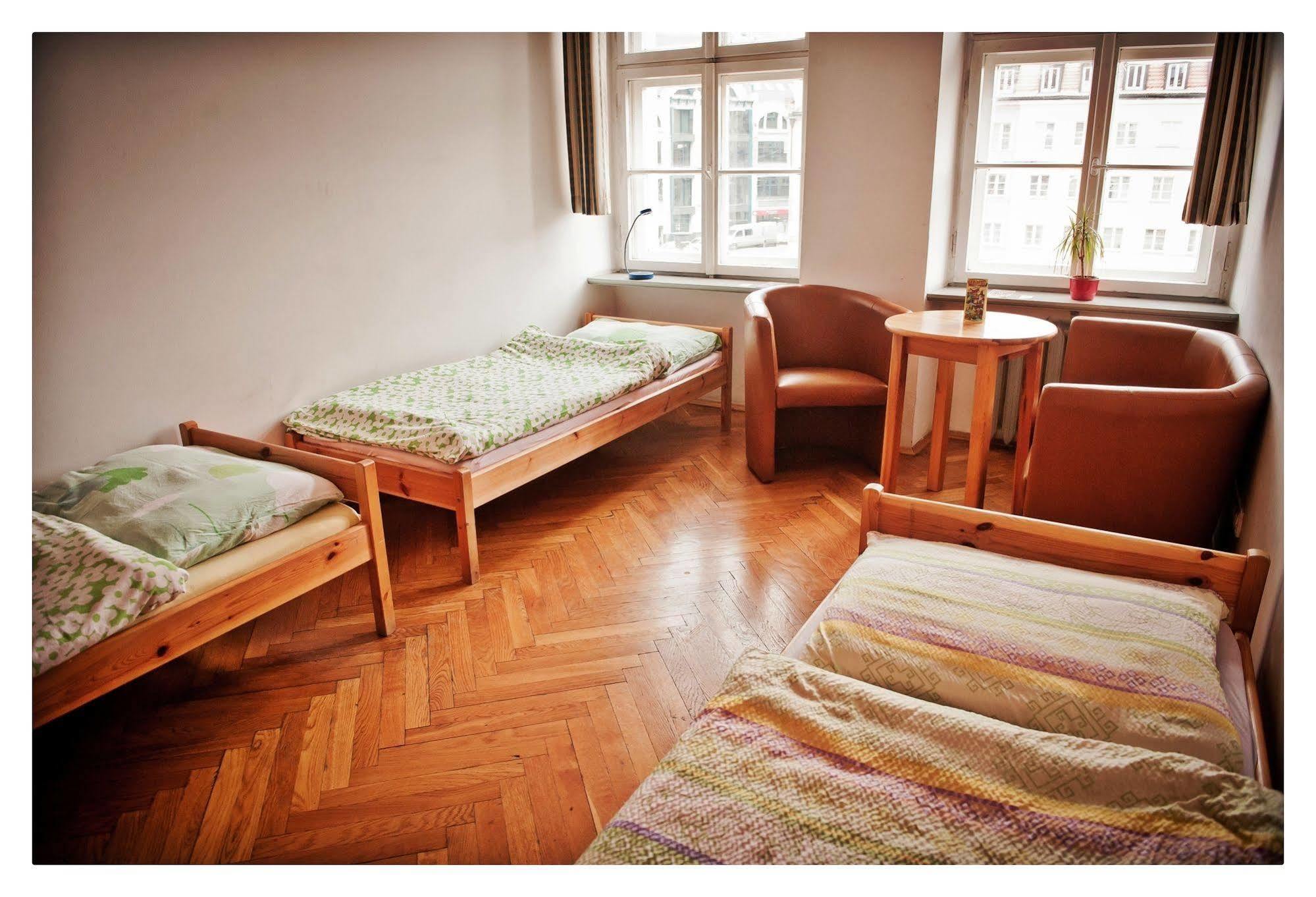 Hostel Bemma - Ozonowane Pokoje Wrocław Buitenkant foto