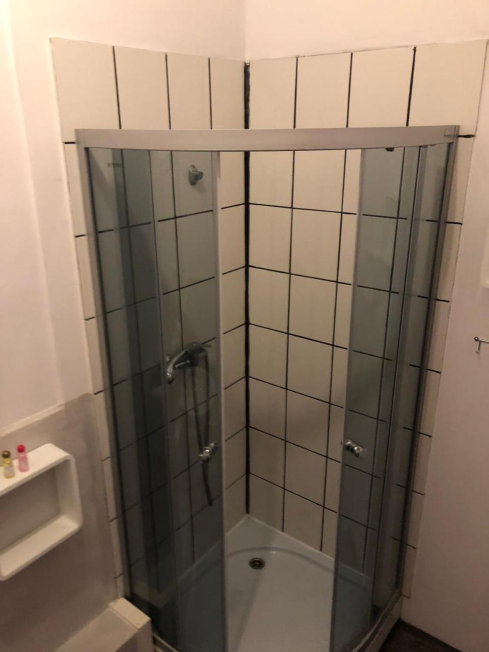 Hostel Bemma - Ozonowane Pokoje Wrocław Buitenkant foto